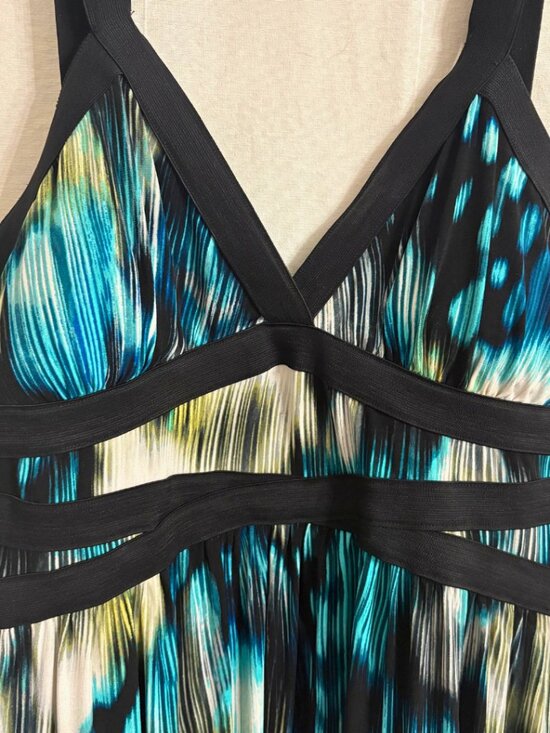 Strappy Maxi Dress - Picture 4 of 4